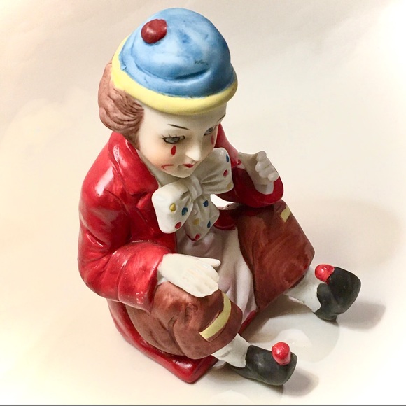 VINTAGE BISQUE SITTING CLOWN PORCELAIN FIGURINE❤️ - Picture 8 of 13